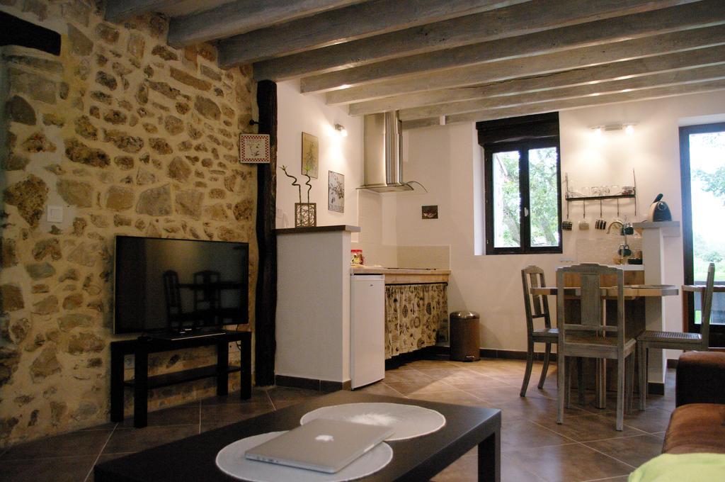 Appartamento Escalebelair Fontenay-les-Briis Camera foto